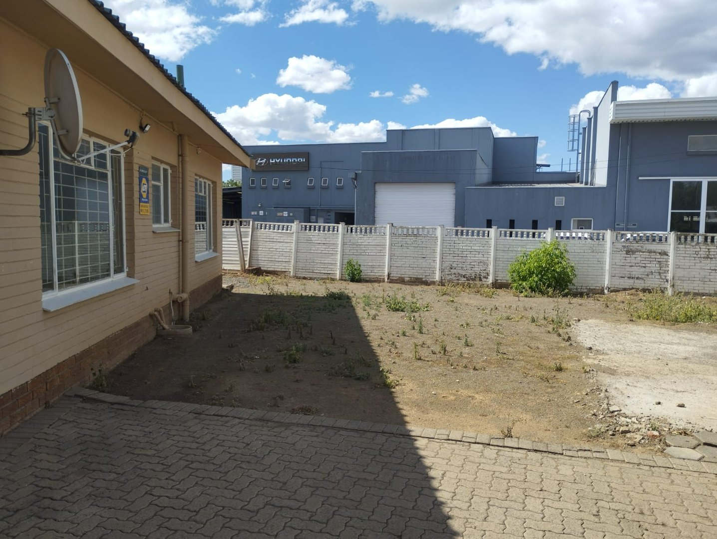 To Let commercial Property for Rent in Oranjesig Free State